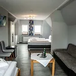 Tum Stueuermann 호텔 3*